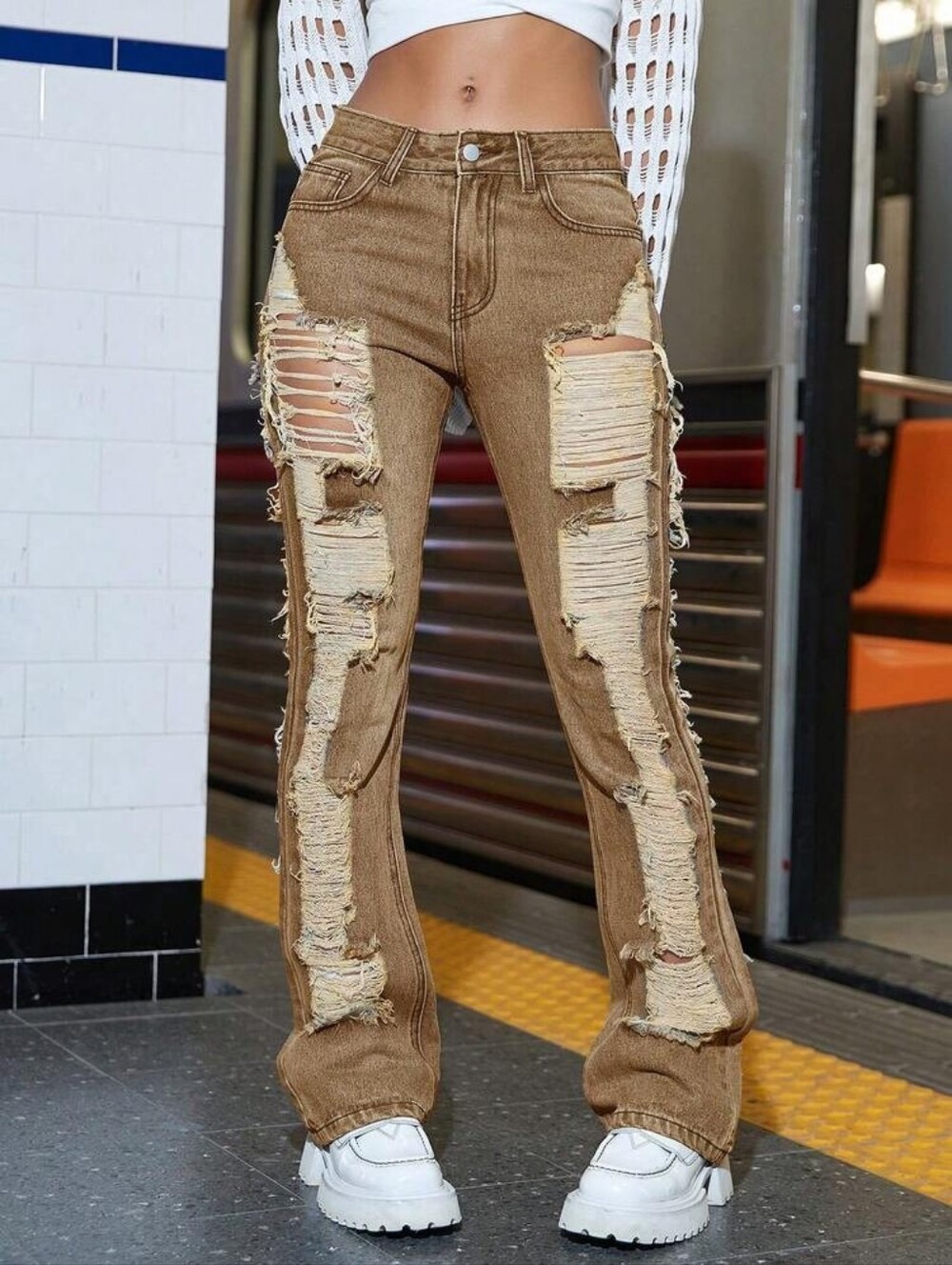 Rusty Brown Distressed & Ripped Jeans - Size Small